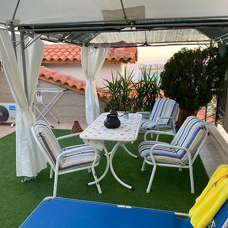 Siga Siga Apartment Mégara Exteriör bild